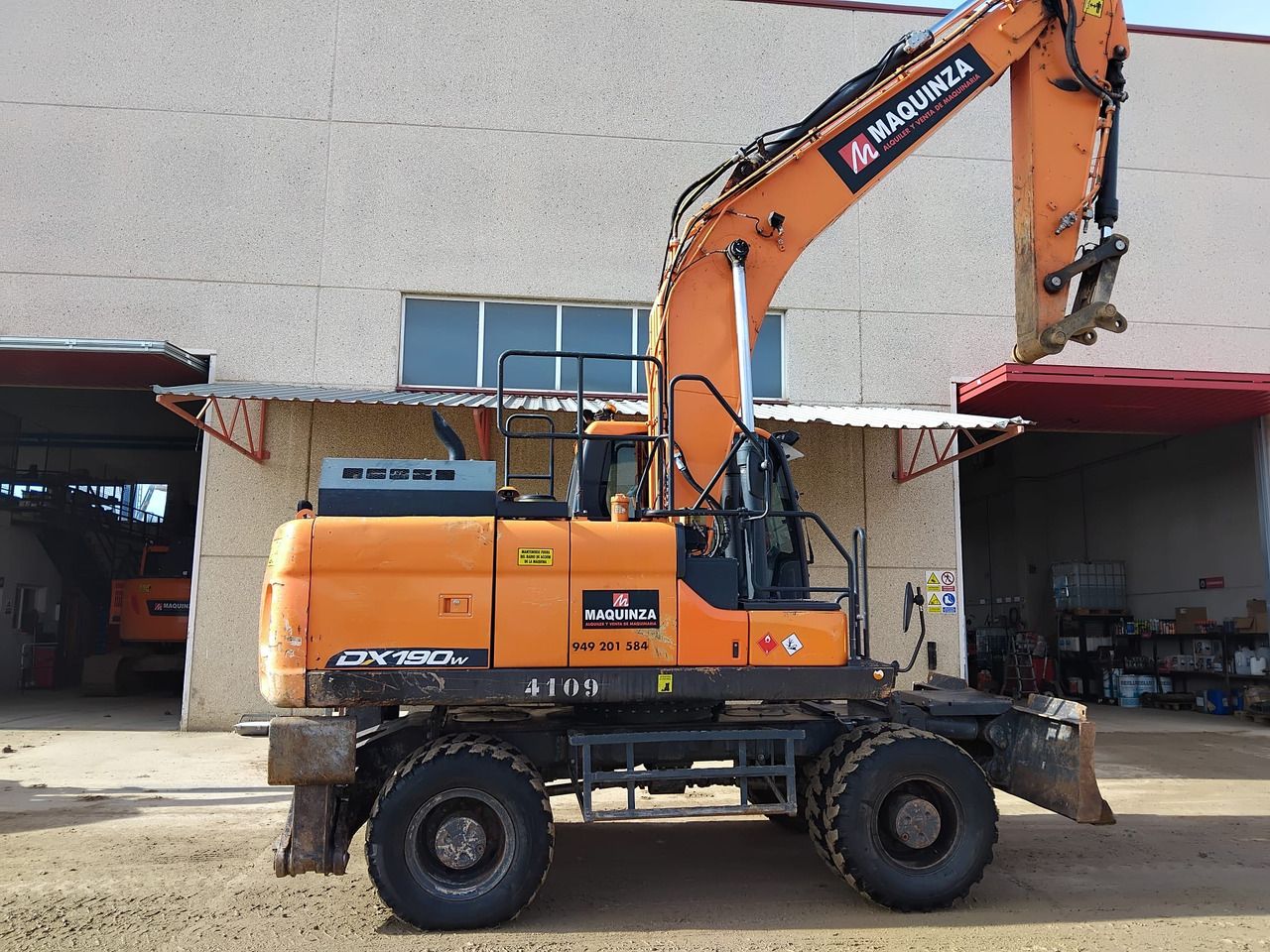 DOOSAN DX190W-5 - Excavadora de ruedas: foto 4 DOOSAN DX190W-5 - Excavadora de ruedas: foto 4