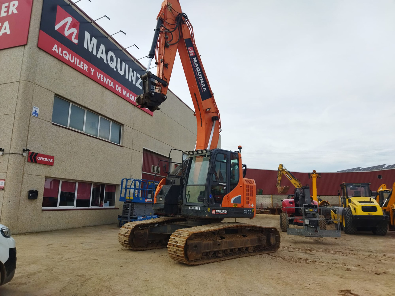 Excavadora de cadenas DOOSAN DX235LCR: foto 8