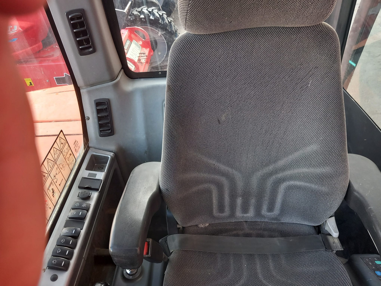 Leasing financiero de  DOOSAN DX85R-3 leasing DOOSAN DX85R-3: foto 17