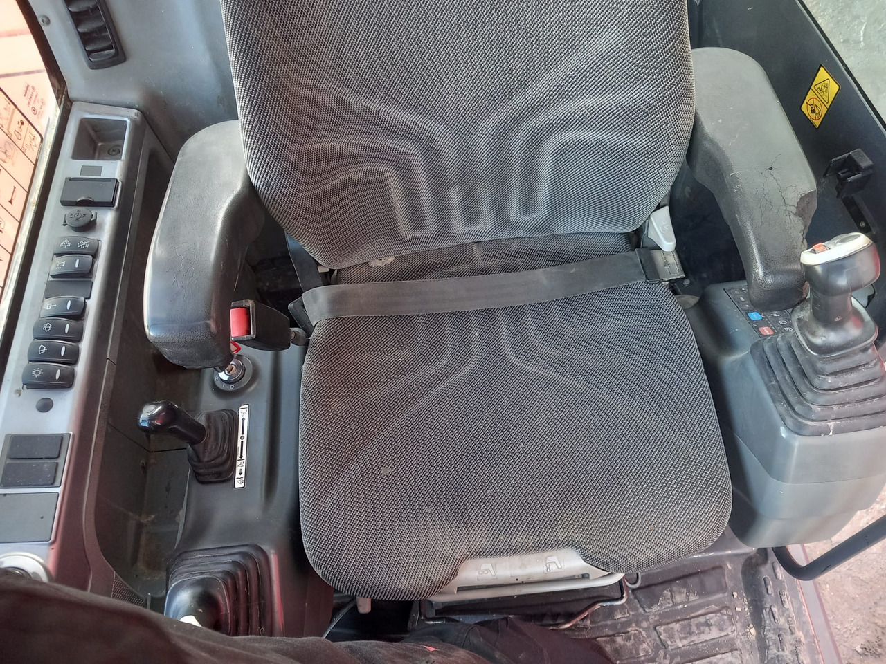 Leasing financiero de  DOOSAN DX85R-3 leasing DOOSAN DX85R-3: foto 16