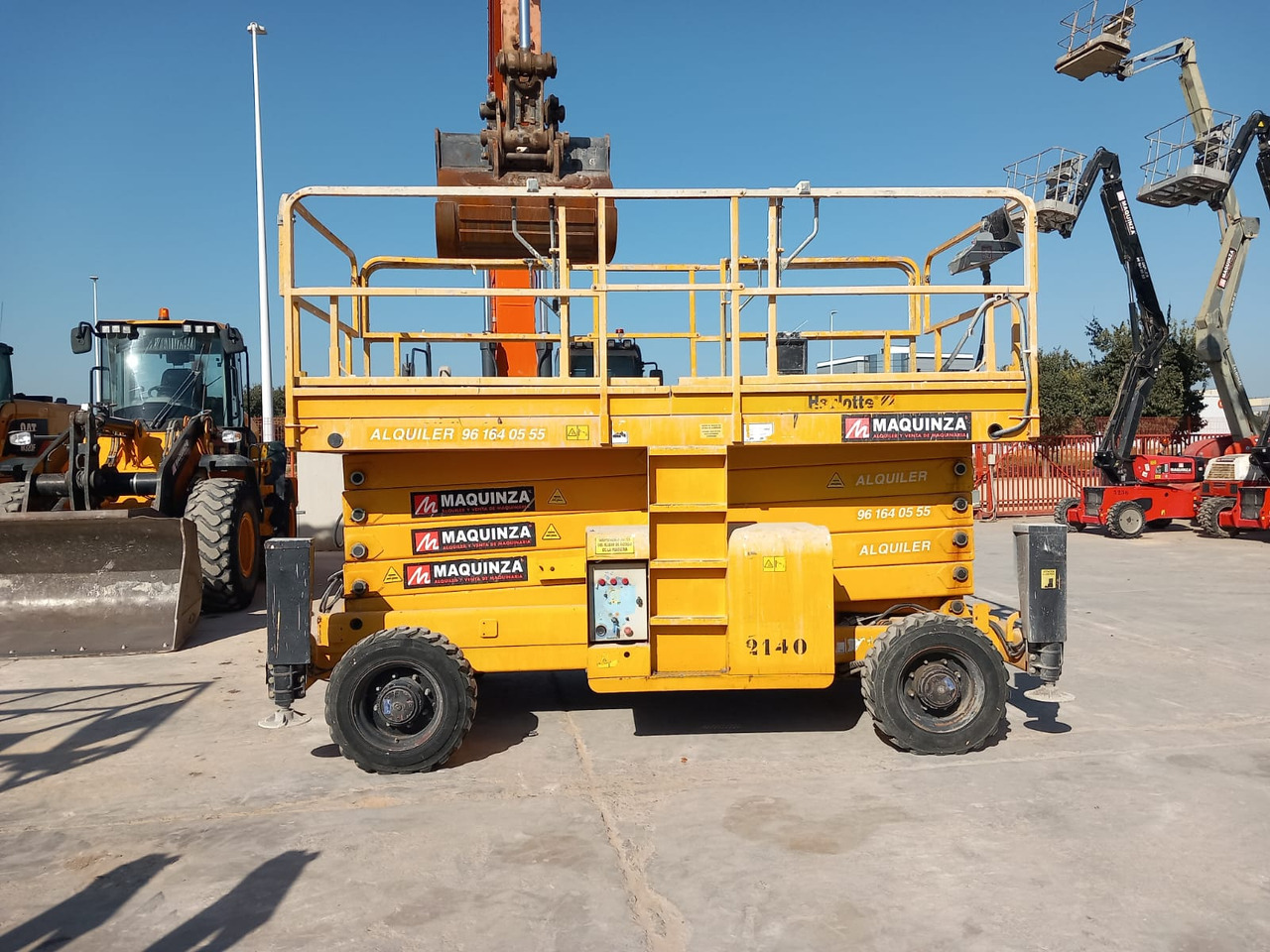 HAULOTTE H18SX - Plataforma de tijeras: foto 1 HAULOTTE H18SX - Plataforma de tijeras: foto 1