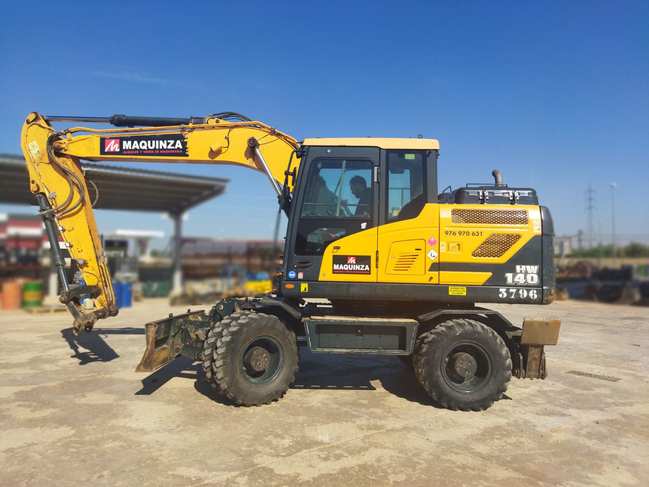 HYUNDAI HW140 - Excavadora de ruedas: foto 1 HYUNDAI HW140 - Excavadora de ruedas: foto 1