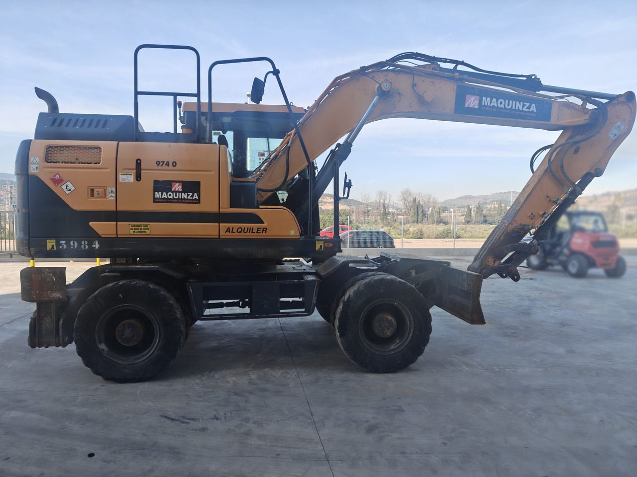 HYUNDAI HW140 - Excavadora de ruedas: foto 1 HYUNDAI HW140 - Excavadora de ruedas: foto 1