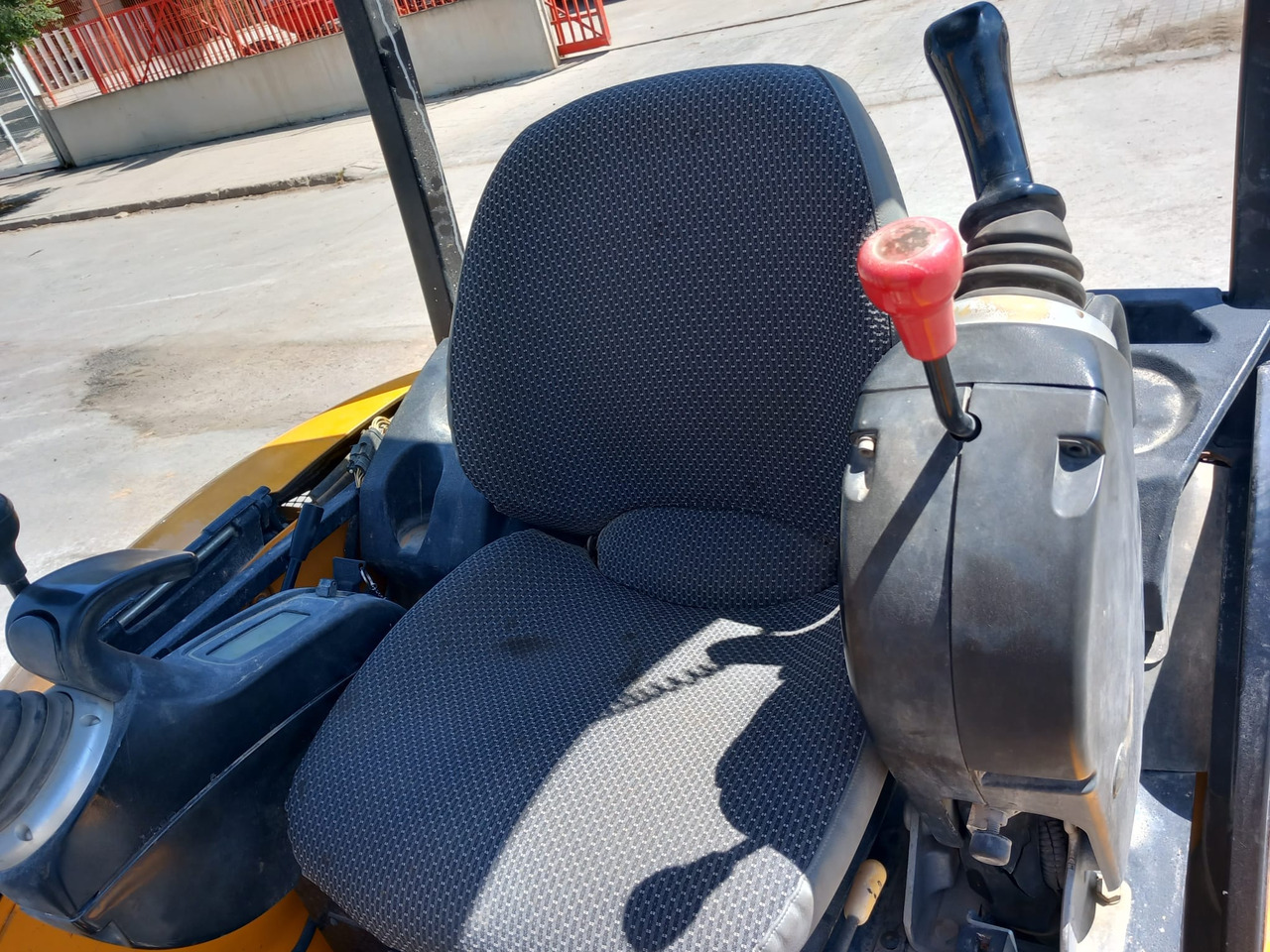 JCB 8030ZTS - Miniexcavadora: foto 5 JCB 8030ZTS - Miniexcavadora: foto 5