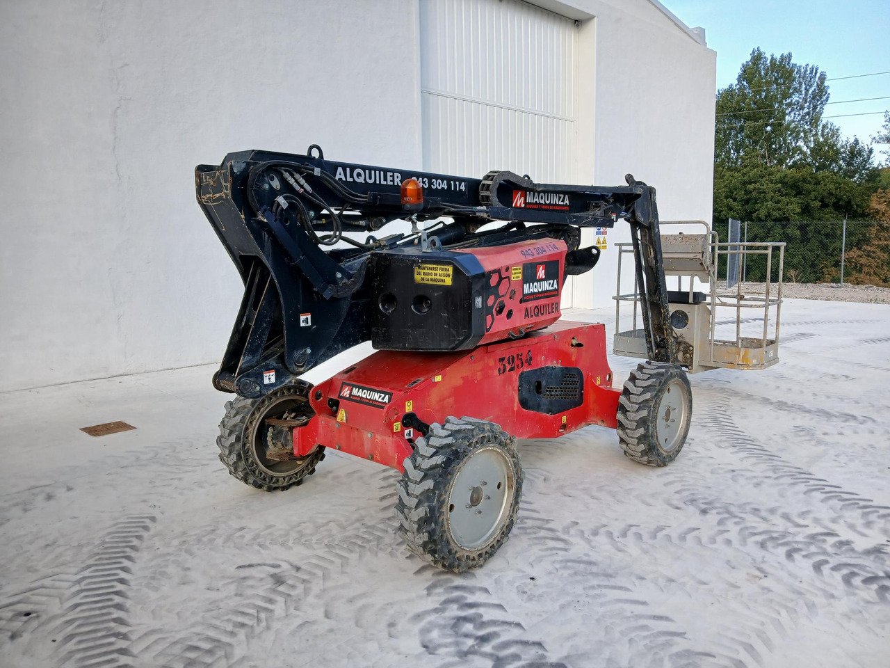 Plataforma articulada MANITOU MAN GO 12: foto 6