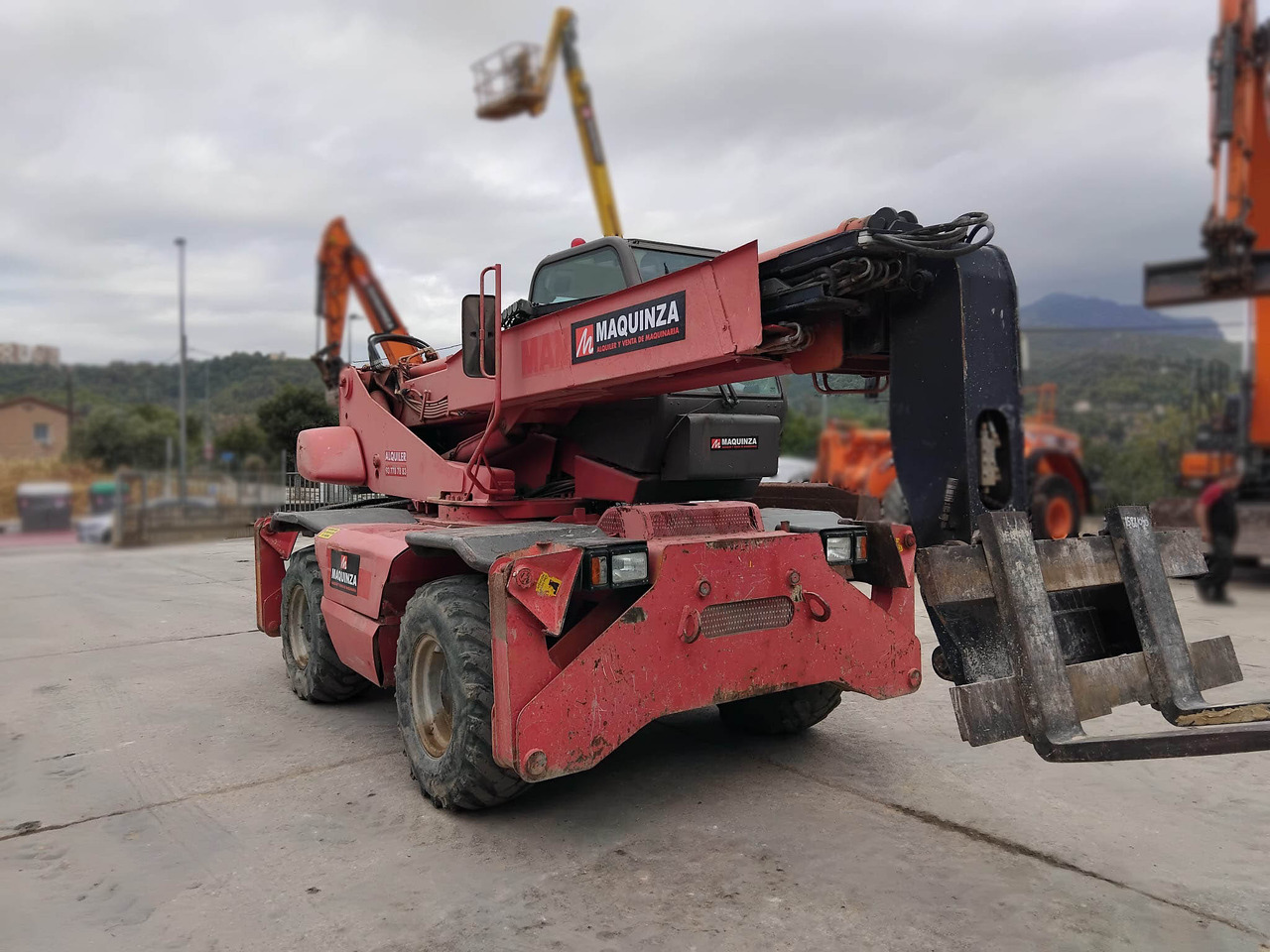 MANITOU MRT1635 - Manipulador telescópico: foto 4 MANITOU MRT1635 - Manipulador telescópico: foto 4