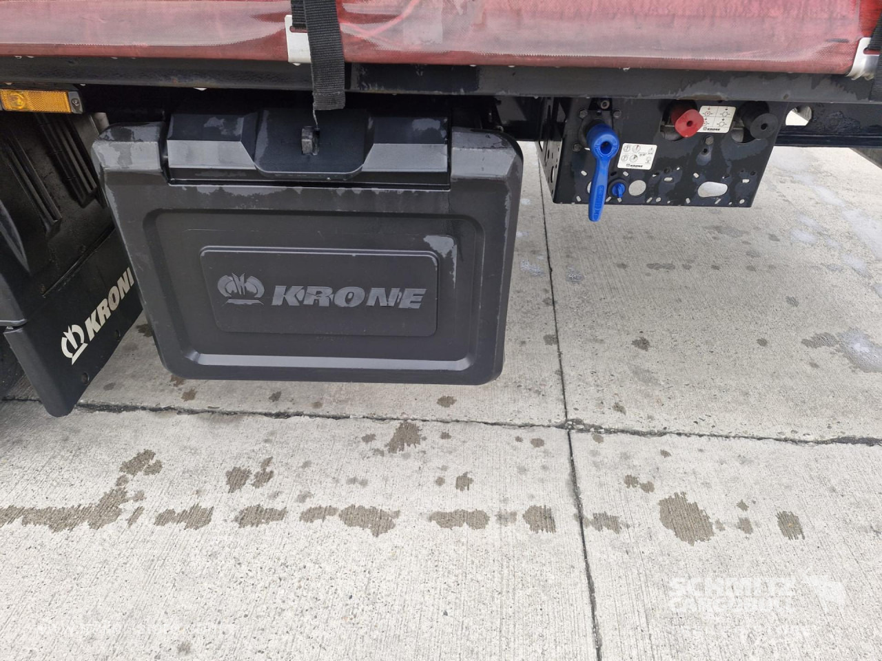 KRONE Curtainsider Mega - Semirremolque lona: foto 3 KRONE Curtainsider Mega - Semirremolque lona: foto 3