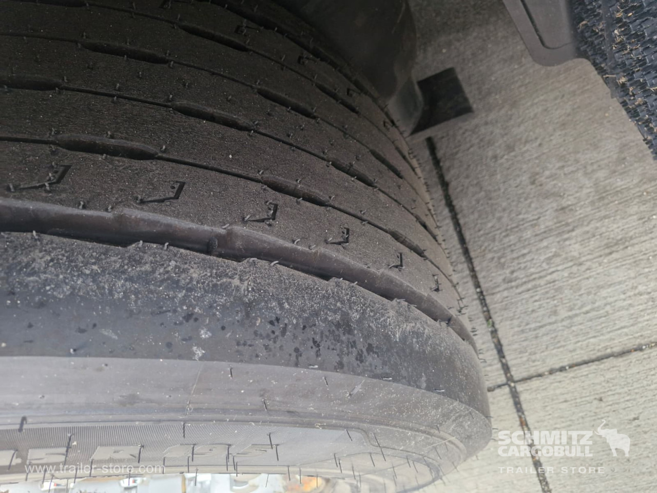 SCHMITZ Curtainsider Mega - Semirremolque lona: foto 2 SCHMITZ Curtainsider Mega - Semirremolque lona: foto 2