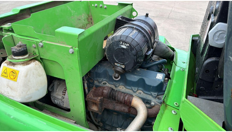 Minicargadora de cadenas Avant 745 TDL (BELGIAN MACHINE / TOP CONDITION / 4X4 OPTIDRIVE / INCL ATTACHMENTS): foto 20 Minicargadora de cadenas Avant 745 TDL (BELGIAN MACHINE / TOP CONDITION / 4X4 OPTIDRIVE / INCL ATTACHMENTS): foto 20