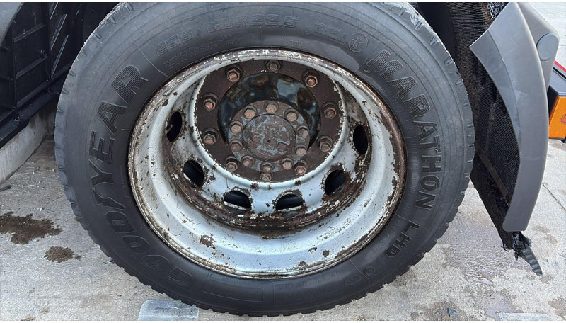 Leasing financiero de DAF XF 105.460 (BOITE MANUELLE / MANUAL GEARBOX) leasing DAF XF 105.460 (BOITE MANUELLE / MANUAL GEARBOX): foto 12 Leasing financiero de DAF XF 105.460 (BOITE MANUELLE / MANUAL GEARBOX) leasing DAF XF 105.460 (BOITE MANUELLE / MANUAL GEARBOX): foto 12