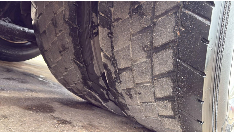 Cabeza tractora DAF XF 105.460 (BOITE MANUELLE / MANUAL GEARBOX): foto 16