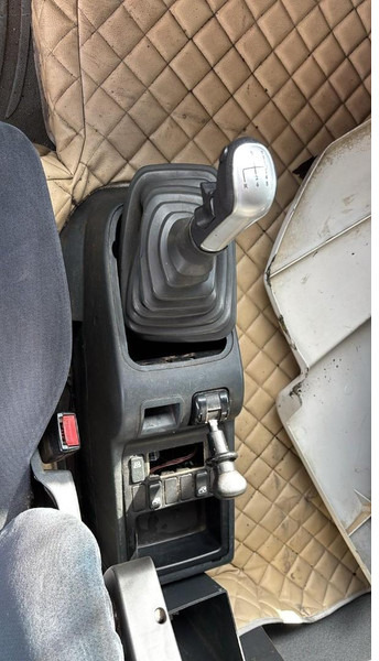 Leasing financiero de MAN TGA 18.440 (BOITE MANUELLE / MANUAL GEARBOX) leasing MAN TGA 18.440 (BOITE MANUELLE / MANUAL GEARBOX): foto 14