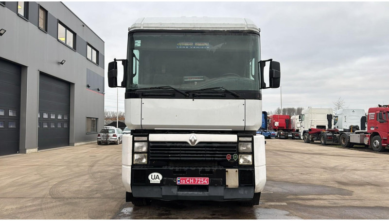 Renault Magnum 470 (POMPE MANUELLE / MANUAL PUMP / BOITE MANUELLE / MANUAL GEARBOX) - Cabeza tractora: foto 2 Renault Magnum 470 (POMPE MANUELLE / MANUAL PUMP / BOITE MANUELLE / MANUAL GEARBOX) - Cabeza tractora: foto 2