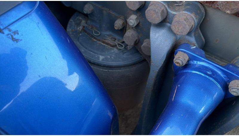 Cabeza tractora Scania r560 (EURO 5 / MANUAL GEARBOX / 6X2 / BELGIAN TRUCK / PERFECT CONDITION / FULL AIR / RETARDER): foto 11 Cabeza tractora Scania r560 (EURO 5 / MANUAL GEARBOX / 6X2 / BELGIAN TRUCK / PERFECT CONDITION / FULL AIR / RETARDER): foto 11