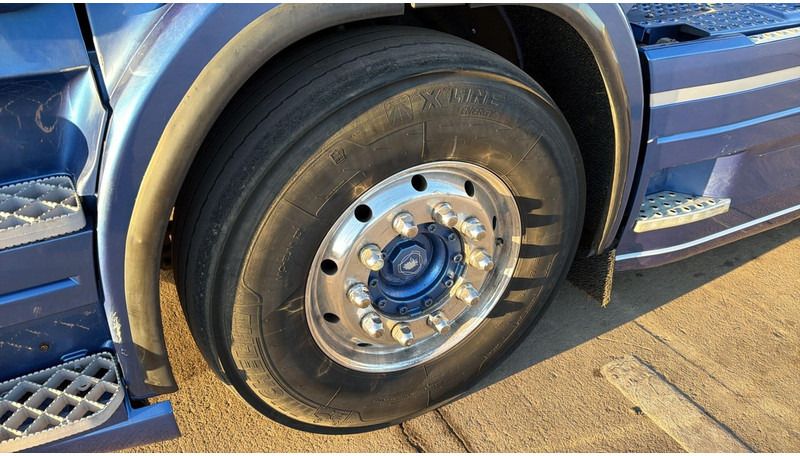 Cabeza tractora Scania r560 (EURO 5 / MANUAL GEARBOX / 6X2 / BELGIAN TRUCK / PERFECT CONDITION / FULL AIR / RETARDER): foto 9 Cabeza tractora Scania r560 (EURO 5 / MANUAL GEARBOX / 6X2 / BELGIAN TRUCK / PERFECT CONDITION / FULL AIR / RETARDER): foto 9