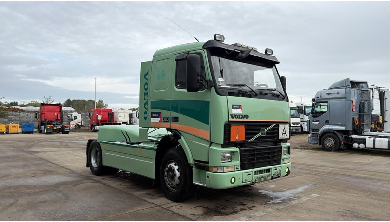 Volvo FH 12.380 (BOITE MANUELLE / MANUAL GEARBOX) - Cabeza tractora: foto 3 Volvo FH 12.380 (BOITE MANUELLE / MANUAL GEARBOX) - Cabeza tractora: foto 3