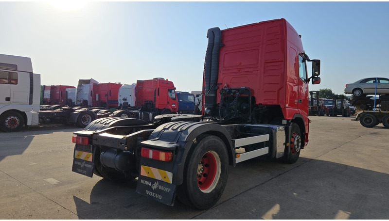Volvo FH 420 (CLEAN TRUCK / GOOD CONDITION / CHASSIS GOOD) - Cabeza tractora: foto 4 Volvo FH 420 (CLEAN TRUCK / GOOD CONDITION / CHASSIS GOOD) - Cabeza tractora: foto 4