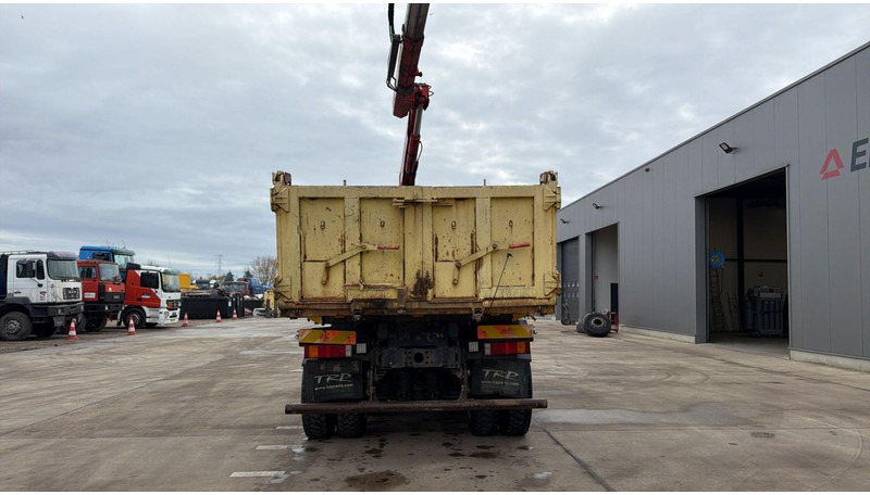 DAF CF 85.340 (EURO 3 / MANUAL GEARBOX / TOP CONDITION / BIG AXLE / STEEL SUSP. / FASSI F130 CRANE) - Volquete camión, Camión grúa: foto 5 DAF CF 85.340 (EURO 3 / MANUAL GEARBOX / TOP CONDITION / BIG AXLE / STEEL SUSP. / FASSI F130 CRANE) - Volquete camión, Camión grúa: foto 5