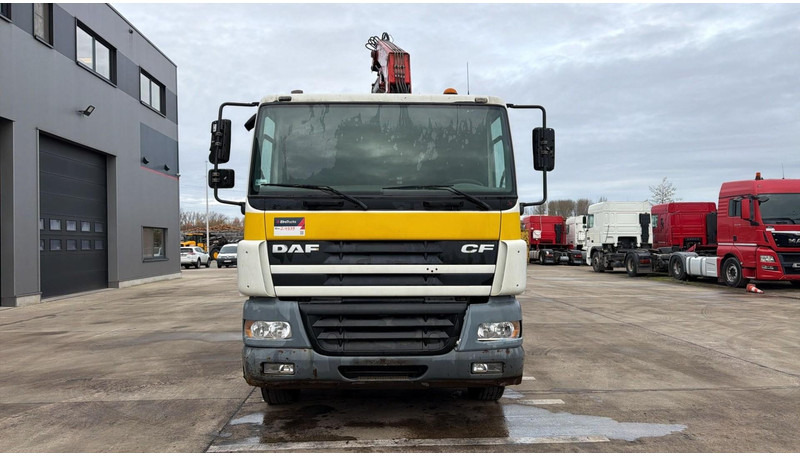 DAF CF 85.340 (EURO 3 / MANUAL GEARBOX / TOP CONDITION / BIG AXLE / STEEL SUSP. / FASSI F130 CRANE) - Volquete camión, Camión grúa: foto 2 DAF CF 85.340 (EURO 3 / MANUAL GEARBOX / TOP CONDITION / BIG AXLE / STEEL SUSP. / FASSI F130 CRANE) - Volquete camión, Camión grúa: foto 2