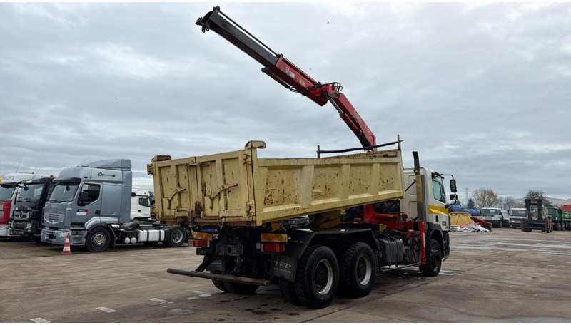 DAF CF 85.340 (EURO 3 / MANUAL GEARBOX / TOP CONDITION / BIG AXLE / STEEL SUSP. / FASSI F130 CRANE) - Volquete camión, Camión grúa: foto 4 DAF CF 85.340 (EURO 3 / MANUAL GEARBOX / TOP CONDITION / BIG AXLE / STEEL SUSP. / FASSI F130 CRANE) - Volquete camión, Camión grúa: foto 4