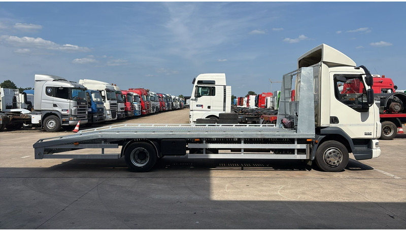 DAF LF 45.210 (EURO 5 / HOLLAND TRUCK / NEW CONSTRUCTION / EURO 5 / PERFECT CONDITION) - Portavehículos camión: foto 4 DAF LF 45.210 (EURO 5 / HOLLAND TRUCK / NEW CONSTRUCTION / EURO 5 / PERFECT CONDITION) - Portavehículos camión: foto 4