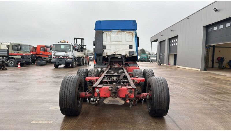 Iveco EUROSTAR 440 E 42 (MANUAL PUMP / POMPE MANUELLE / MANUAL GEARBOX / 6X2) - Chasis camión: foto 5 Iveco EUROSTAR 440 E 42 (MANUAL PUMP / POMPE MANUELLE / MANUAL GEARBOX / 6X2) - Chasis camión: foto 5
