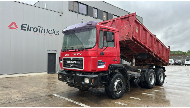 MAN 26.403 (STEEL SUSPENSION / VERY CLEAN / 6 CYLINDER / BIG AXLE / EURO 2) - Volquete camión: foto 1 MAN 26.403 (STEEL SUSPENSION / VERY CLEAN / 6 CYLINDER / BIG AXLE / EURO 2) - Volquete camión: foto 1