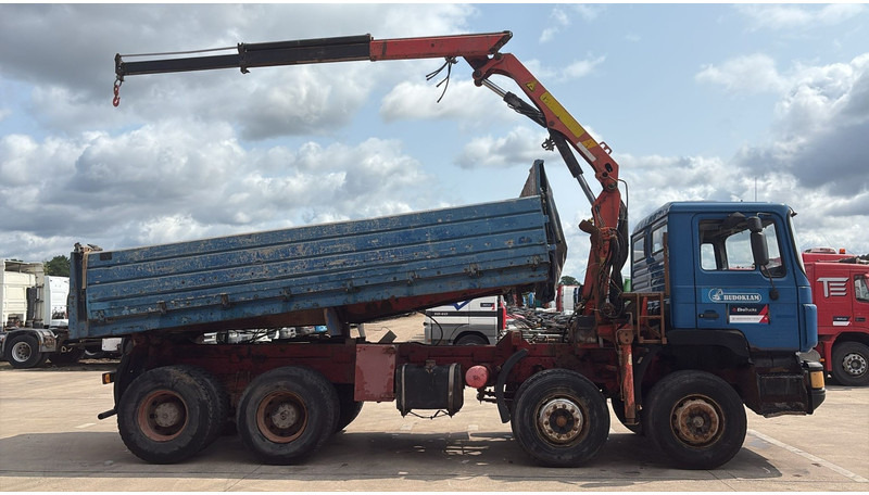 MAN 35.362 (6 CYLINDER / MANUAL PUMP / 8X4 / FALFINGER CRANE PK80 / STEEL SUSP.) - Volquete camión, Camión grúa: foto 5 MAN 35.362 (6 CYLINDER / MANUAL PUMP / 8X4 / FALFINGER CRANE PK80 / STEEL SUSP.) - Volquete camión, Camión grúa: foto 5