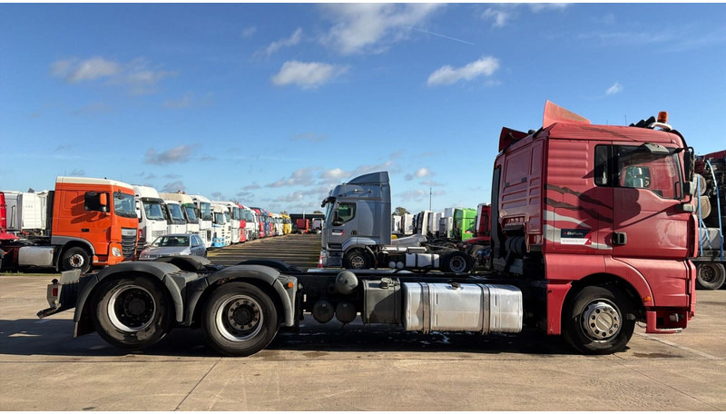 MAN TGA 26.480 (BELGIAN TRUCK / 6X2 / CAMION BELGE) - Chasis camión: foto 3 MAN TGA 26.480 (BELGIAN TRUCK / 6X2 / CAMION BELGE) - Chasis camión: foto 3