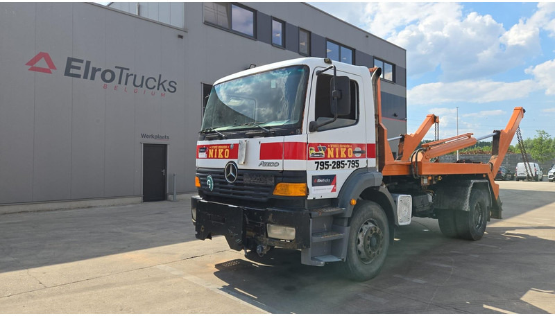 Mercedes-Benz Atego 1823 (BIG AXLE / STEEL SUSP. / LAMES / BOITE MANUELLE / MANUAL GETRIEBE) - Portacontenedore/ Intercambiable camión: foto 1 Mercedes-Benz Atego 1823 (BIG AXLE / STEEL SUSP. / LAMES / BOITE MANUELLE / MANUAL GETRIEBE) - Portacontenedore/ Intercambiable camión: foto 1