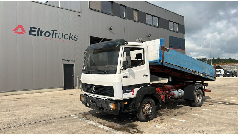 Mercedes-Benz SK 809 (POMPE MANUELLE / MANUAL PUMP / HELPER / AUXILAIRY / SPER / STEEL SUSP.) - Volquete camión: foto 1 Mercedes-Benz SK 809 (POMPE MANUELLE / MANUAL PUMP / HELPER / AUXILAIRY / SPER / STEEL SUSP.) - Volquete camión: foto 1