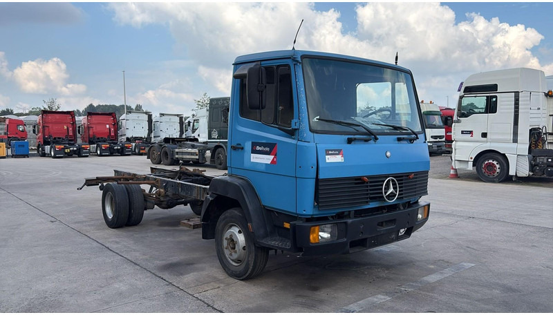 Mercedes-Benz SK 914 (EURO 2 / CHASSIS) - Chasis camión: foto 3 Mercedes-Benz SK 914 (EURO 2 / CHASSIS) - Chasis camión: foto 3