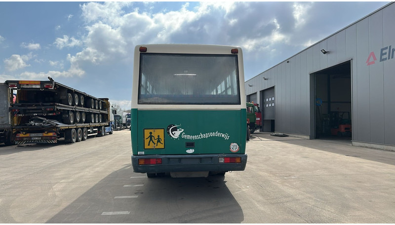 Leasing financiero de Mercedes-Benz Vario 614 (BELGIAN BUS / MANUAL PUMP / POMPE MANUELLE / BOITE MANUELLE / LAMES) leasing Mercedes-Benz Vario 614 (BELGIAN BUS / MANUAL PUMP / POMPE MANUELLE / BOITE MANUELLE / LAMES): foto 6