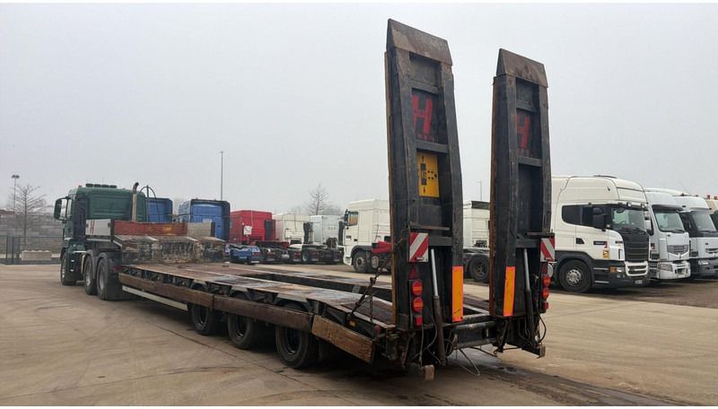 Robuste Kaiser S4503F (BELGIAN TRAILER / STEEL SUSPENSION / LAMES / BLATTFEDER / 45T / 1 LENKASCHE) - Góndola rebajadas semirremolque: foto 4 Robuste Kaiser S4503F (BELGIAN TRAILER / STEEL SUSPENSION / LAMES / BLATTFEDER / 45T / 1 LENKASCHE) - Góndola rebajadas semirremolque: foto 4