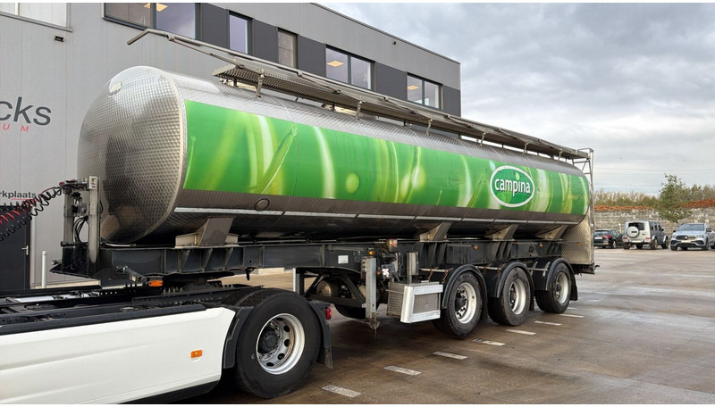 TURBO'S HOET OC/3AT/39 (29500 LITER / MILK / MILCHE / LAIT / WATER / 2X STEERING AXLE / 2X LENKASCHEN) - Cisterna semirremolque: foto 1 TURBO'S HOET OC/3AT/39 (29500 LITER / MILK / MILCHE / LAIT / WATER / 2X STEERING AXLE / 2X LENKASCHEN) - Cisterna semirremolque: foto 1