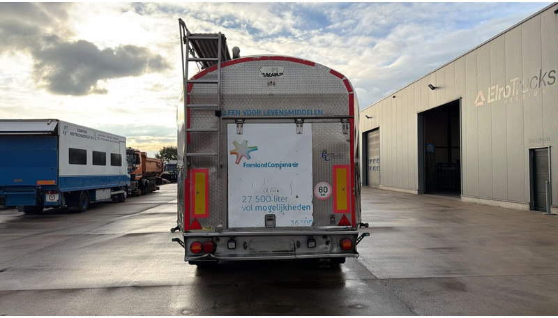 TURBO'S HOET OC/3AT/39 (29500 LITER / MILK / MILCHE / LAIT / WATER / 2X STEERING AXLE / 2X LENKASCHEN) - Cisterna semirremolque: foto 4 TURBO'S HOET OC/3AT/39 (29500 LITER / MILK / MILCHE / LAIT / WATER / 2X STEERING AXLE / 2X LENKASCHEN) - Cisterna semirremolque: foto 4