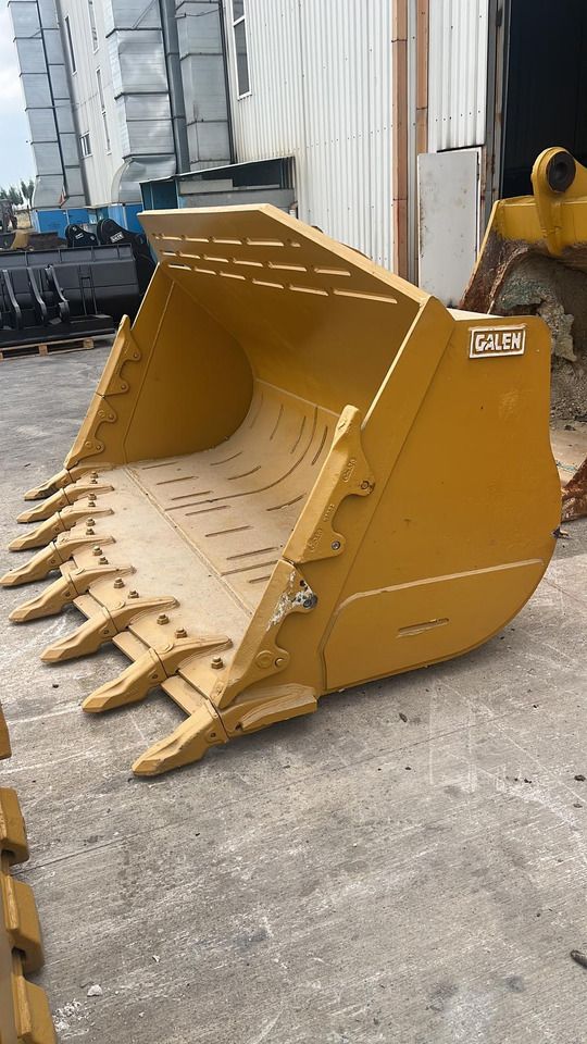 CAT 950 Heavy Duty Bucket - Cazo cargador para Excavadora de ruedas: foto 2 CAT 950 Heavy Duty Bucket - Cazo cargador para Excavadora de ruedas: foto 2