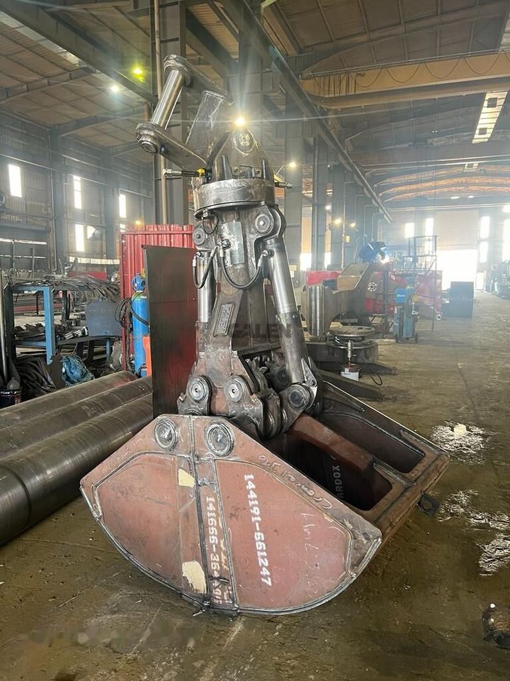 Liebherr R928 Clamshell Bucket - Cuchara de mordazas: foto 2 Liebherr R928 Clamshell Bucket - Cuchara de mordazas: foto 2