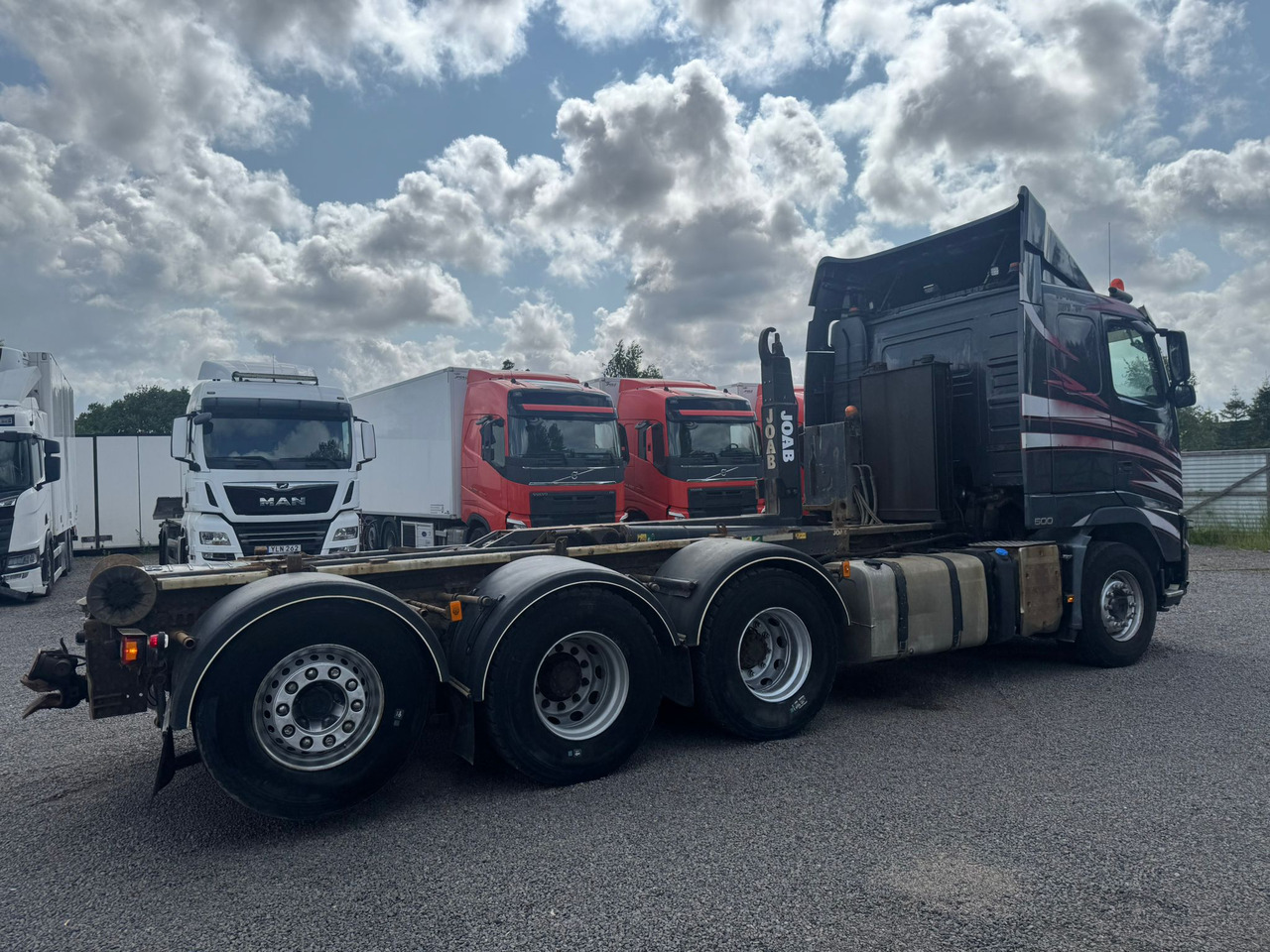 Volvo FH540 - Multibasculante camión: foto 4 Volvo FH540 - Multibasculante camión: foto 4