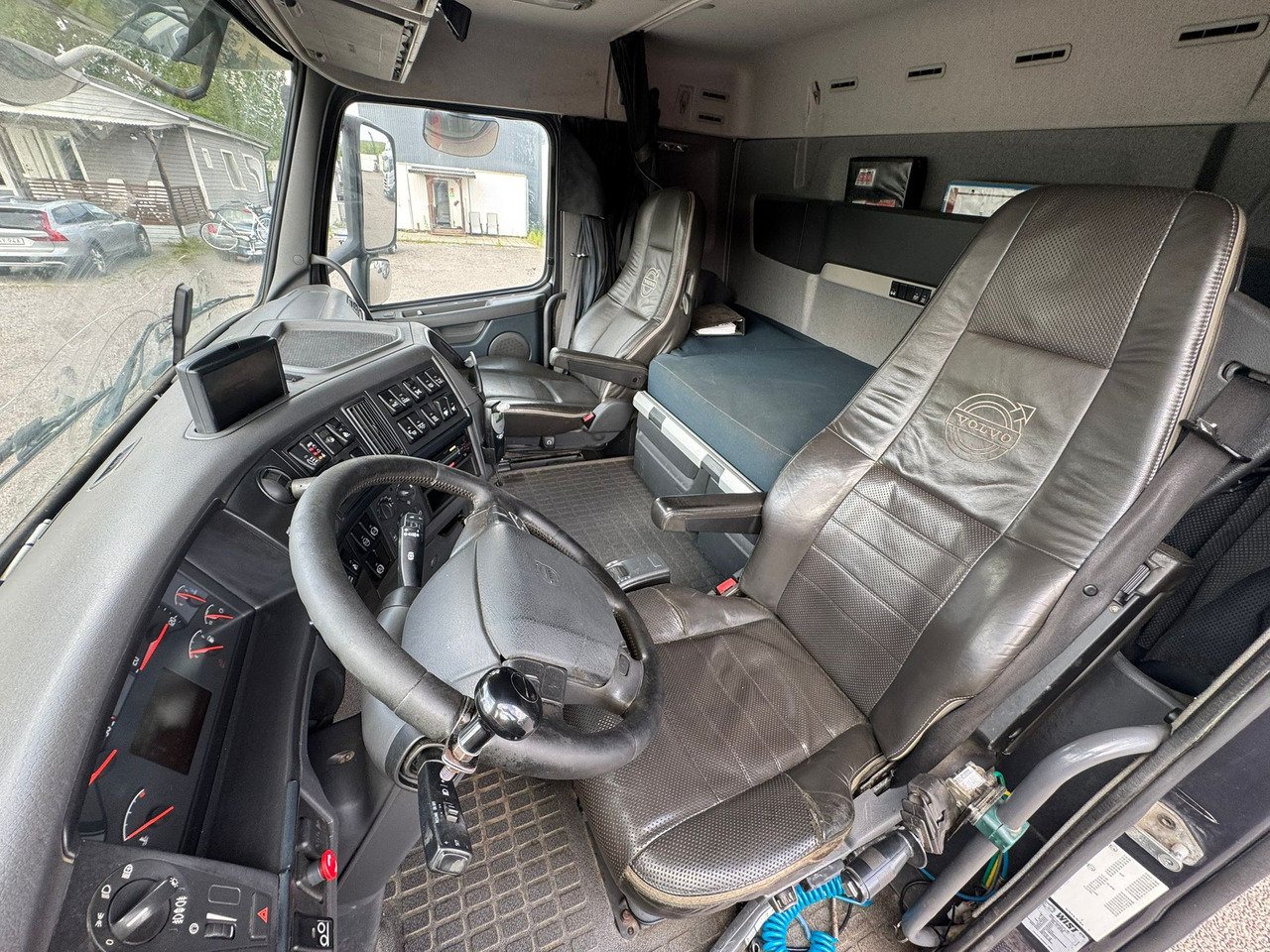 Volvo FH540 - Multibasculante camión: foto 5 Volvo FH540 - Multibasculante camión: foto 5