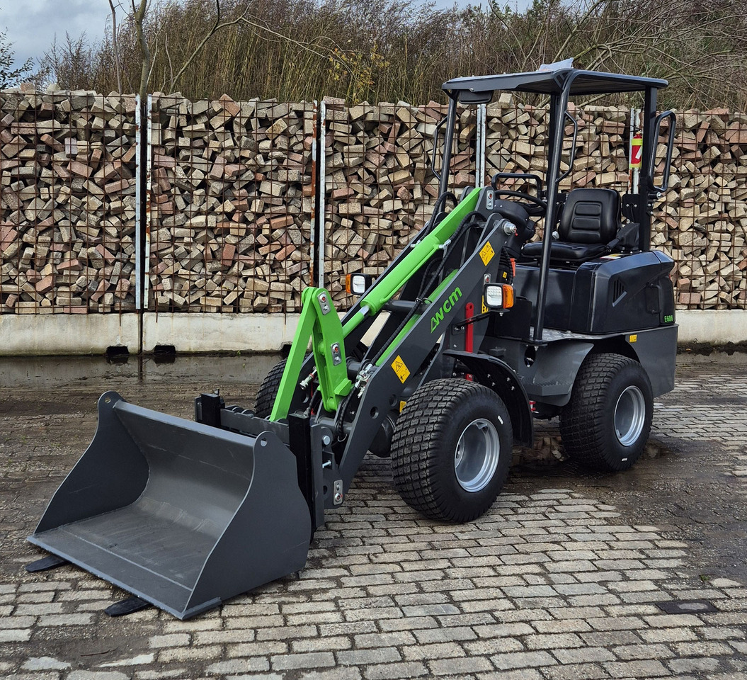 WCM-606 - Cargadora de ruedas: foto 1 WCM-606 - Cargadora de ruedas: foto 1