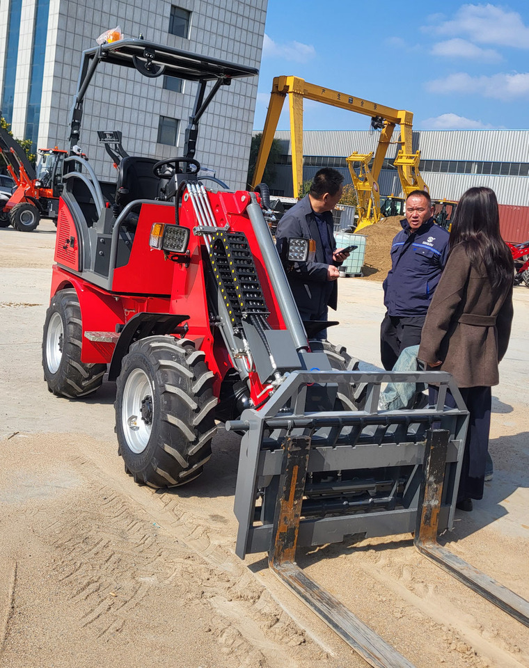 WCM-LT2110e - Cargadora de ruedas: foto 1 WCM-LT2110e - Cargadora de ruedas: foto 1