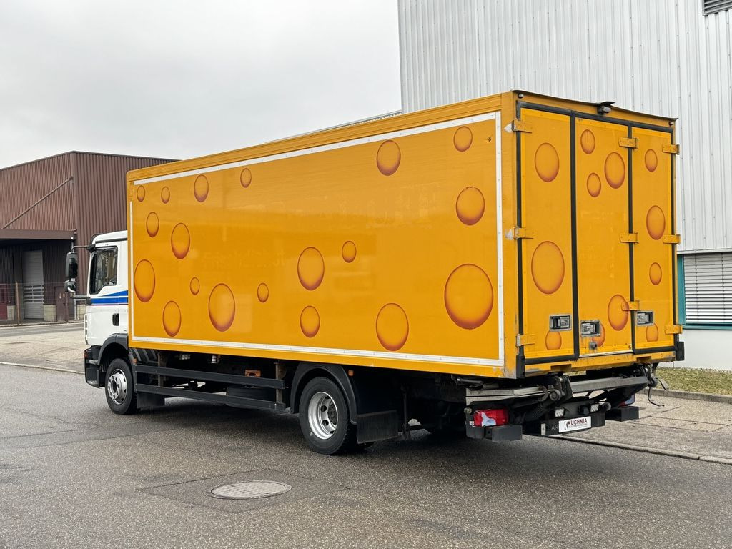 MAN TGM 12.250 Tiefkühlkoffer 6,9m SUPRA 850 LBW E5 MAN TGM 12.250 Tiefkühlkoffer 6,9m SUPRA 850 LBW E5 - Frigorífico camión: foto 5 MAN TGM 12.250 Tiefkühlkoffer 6,9m SUPRA 850 LBW E5 MAN TGM 12.250 Tiefkühlkoffer 6,9m SUPRA 850 LBW E5 - Frigorífico camión: foto 5