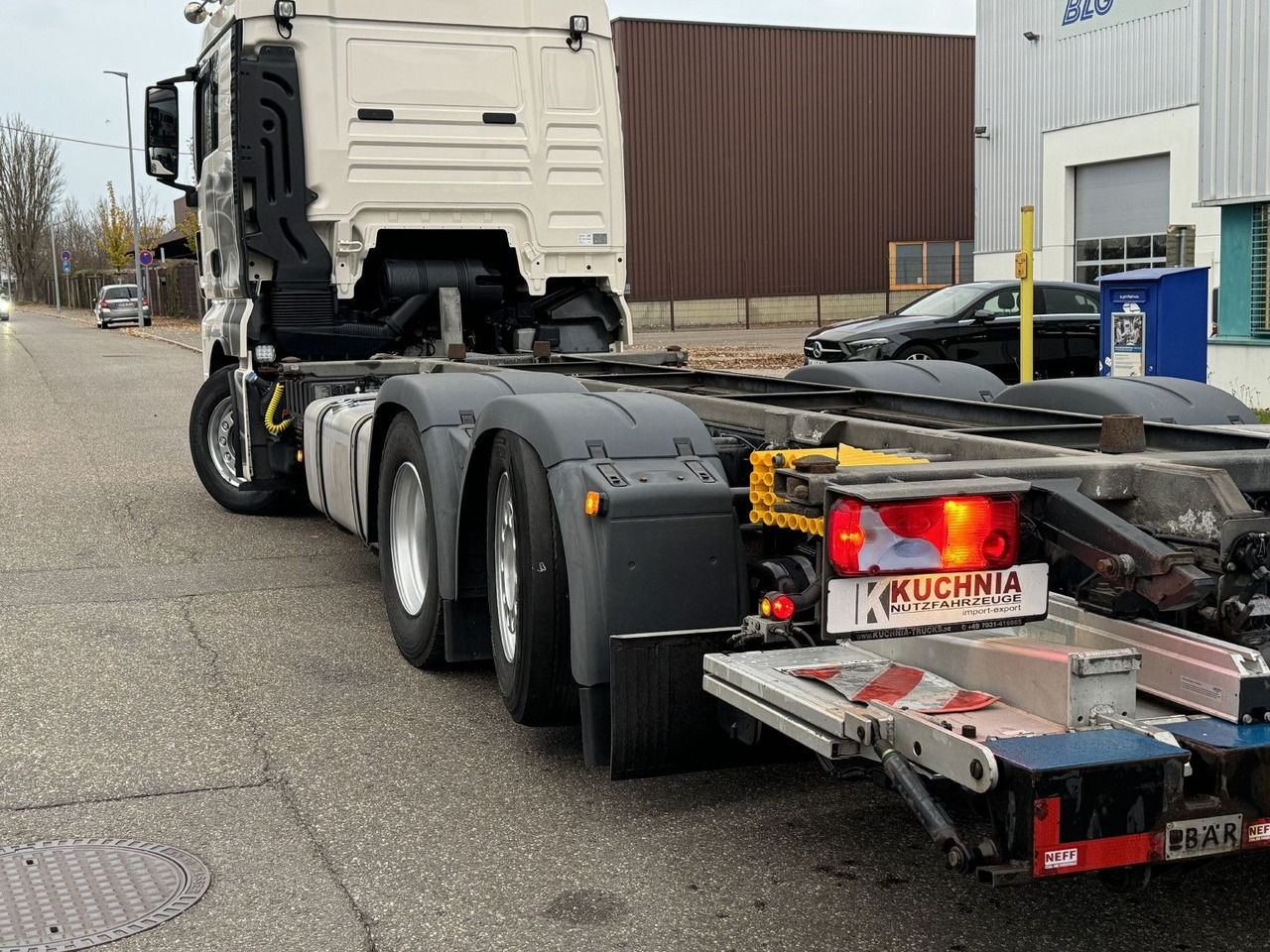 MAN TGX 26.500 XLX Lenkachse BDF 7,15-7,45 u-LBW 2t - Portacontenedore/ Intercambiable camión: foto 2 MAN TGX 26.500 XLX Lenkachse BDF 7,15-7,45 u-LBW 2t - Portacontenedore/ Intercambiable camión: foto 2