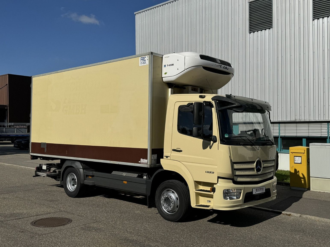 Mercedes-Benz Atego 1323L 4-Fleisch-Rohrbahnen TK T600R ATM - Frigorífico camión: foto 4 Mercedes-Benz Atego 1323L 4-Fleisch-Rohrbahnen TK T600R ATM - Frigorífico camión: foto 4