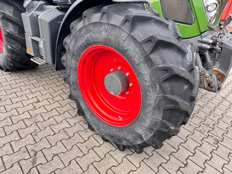 Tractor FENDT 513 Vario S4 PowerPlus: foto 8 Tractor FENDT 513 Vario S4 PowerPlus: foto 8