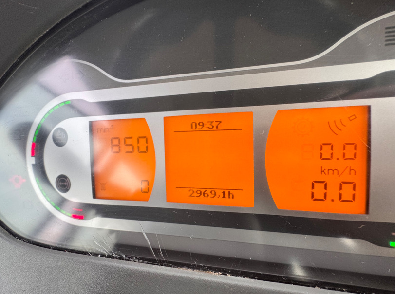 Tractor FENDT 513 Vario S4 PowerPlus: foto 18 Tractor FENDT 513 Vario S4 PowerPlus: foto 18