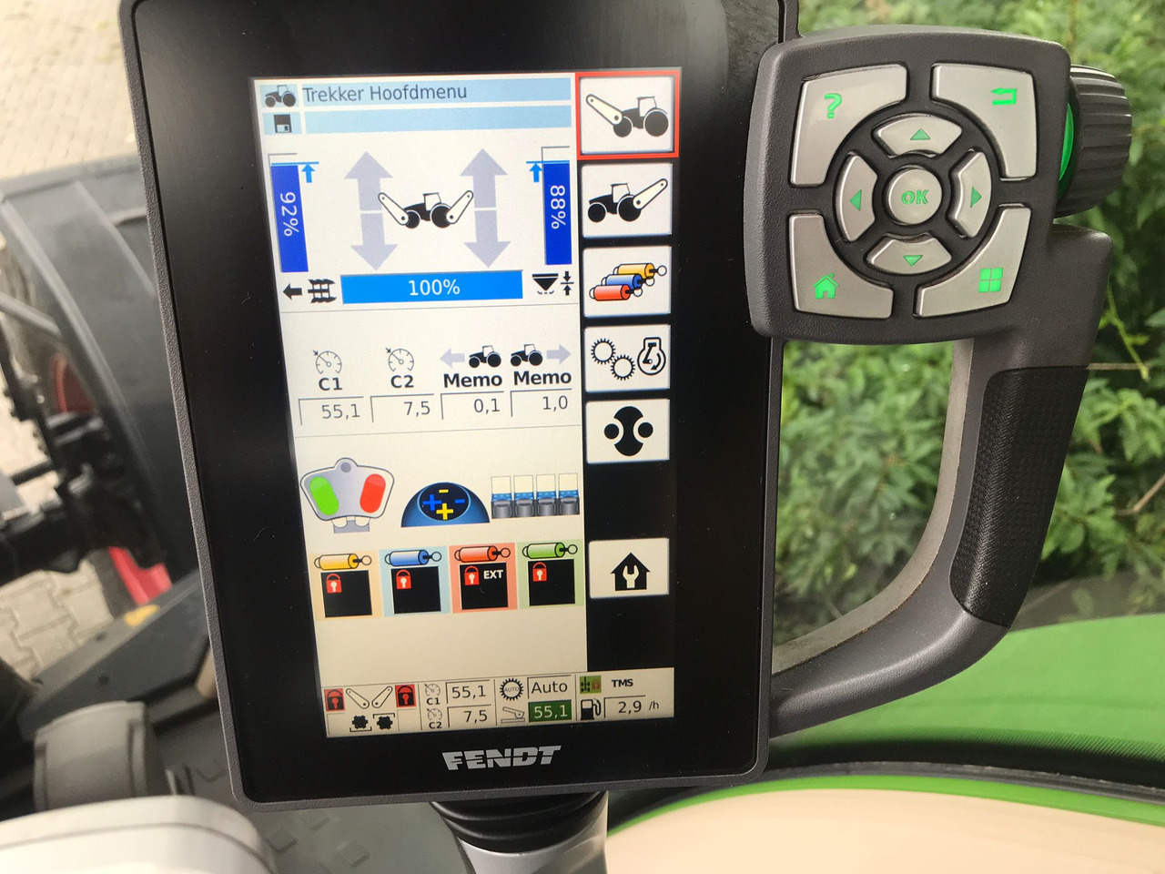 Tractor FENDT 720 Vario S4 PowerPlus: foto 27 Tractor FENDT 720 Vario S4 PowerPlus: foto 27