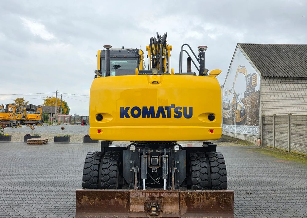 Komatsu PW 148-10, 2016 ROK, SYSTEM LEICA 3D - Excavadora de ruedas: foto 4 Komatsu PW 148-10, 2016 ROK, SYSTEM LEICA 3D - Excavadora de ruedas: foto 4