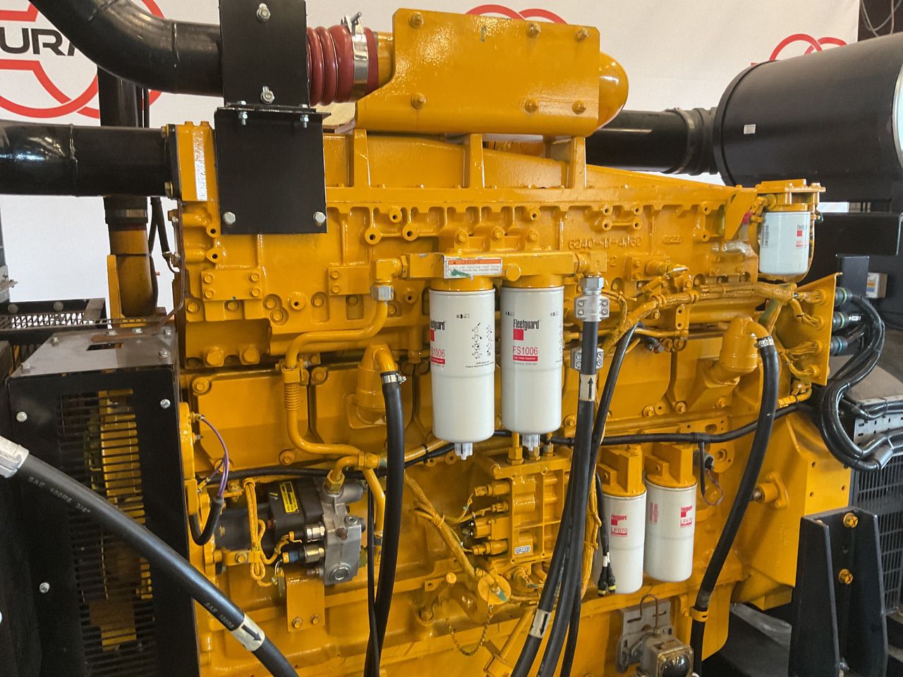 Cummins QSK23-G3, 750KVA Like brand new and with Low hours - Generador industriale: foto 4 Cummins QSK23-G3, 750KVA Like brand new and with Low hours - Generador industriale: foto 4